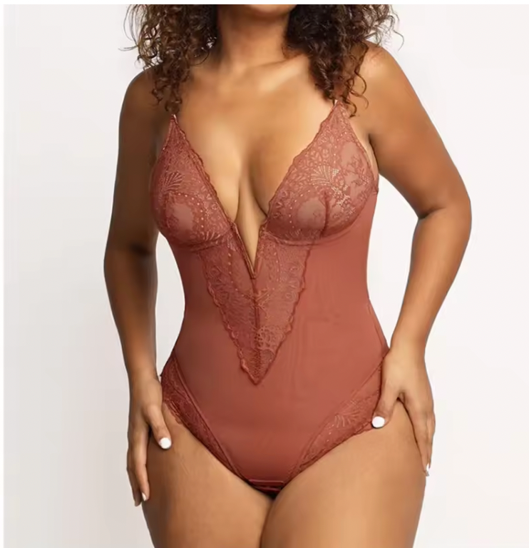 Body Gainant Sculptant à Dentelle